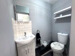 Photo 10- click for photo gallery